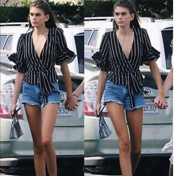 Reformation Opal Wrap Top Black striped XS EUC - Picture 4 of 6